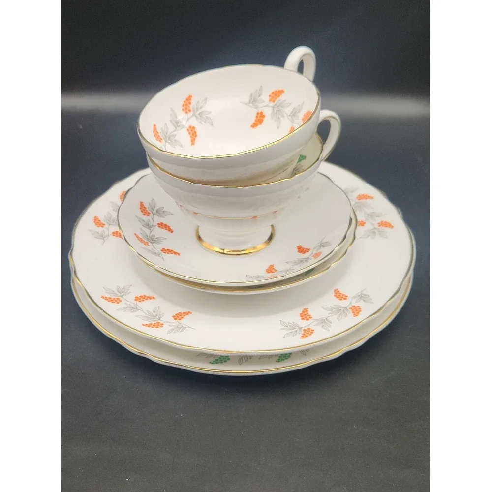 Set Of 2 Tea Cups, Saucers, Salad Plates Crown Staffordshire England Bone China